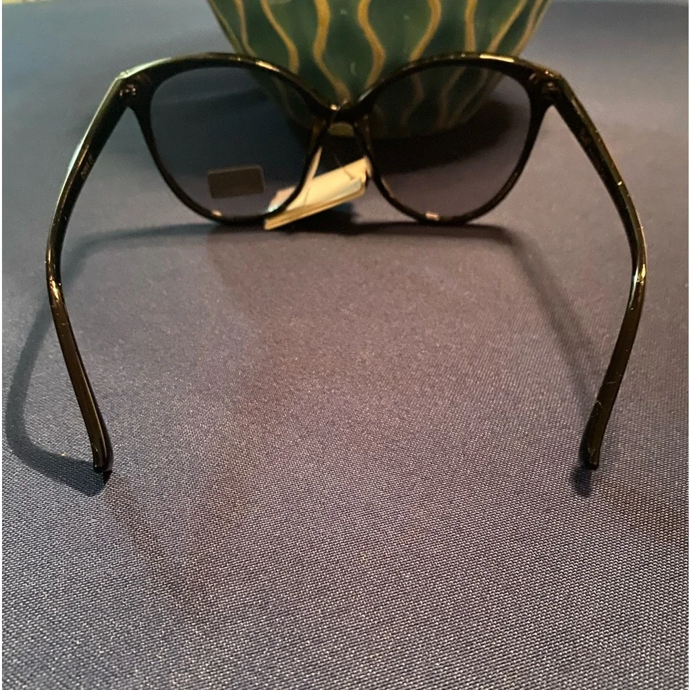 NEW BLACK GISELLE SUNGLASSES - Picture 3 of 3